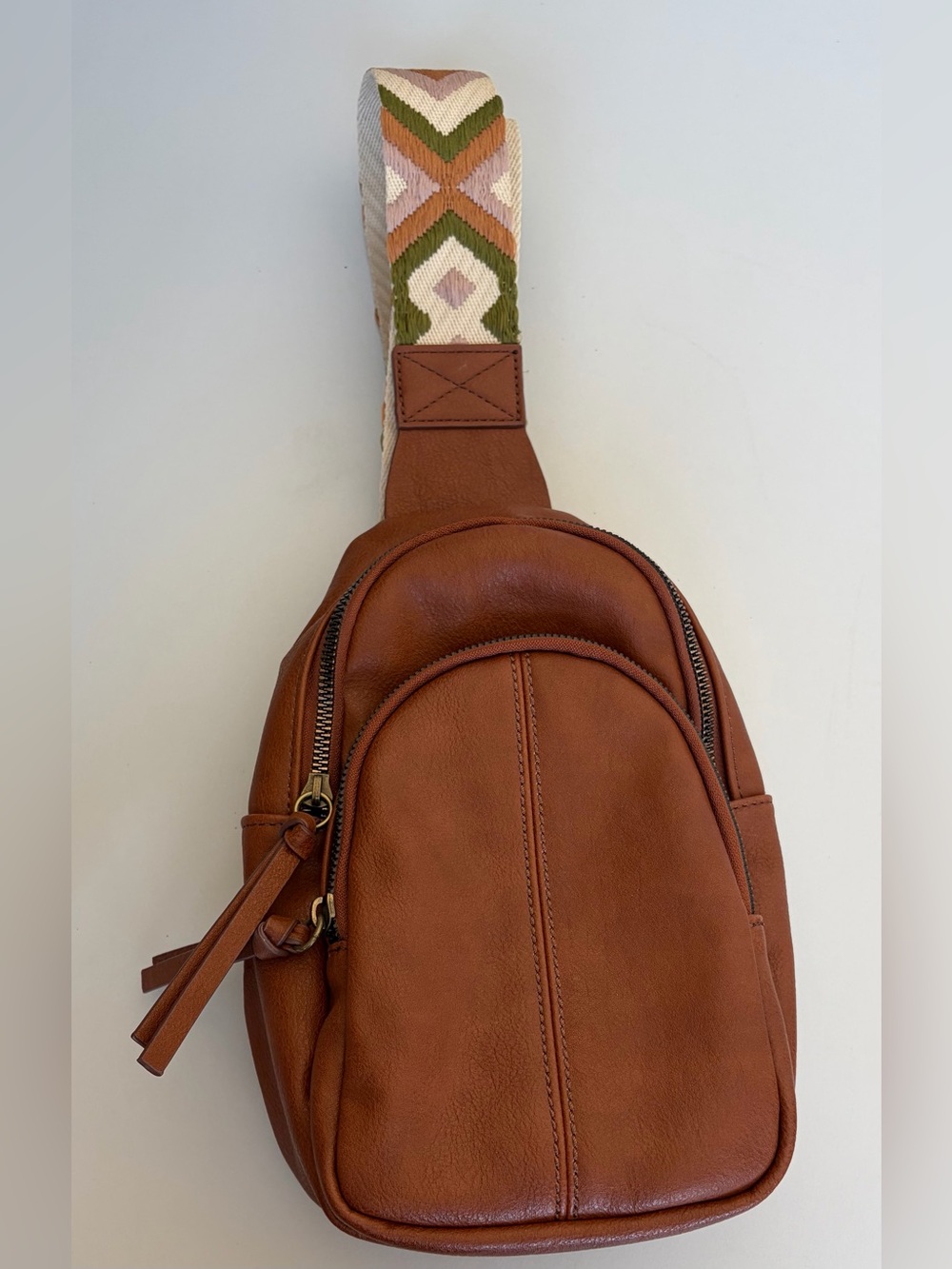 SONOMA SLING PACK PURSE